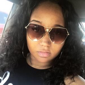 Meet your Posher, Keisha